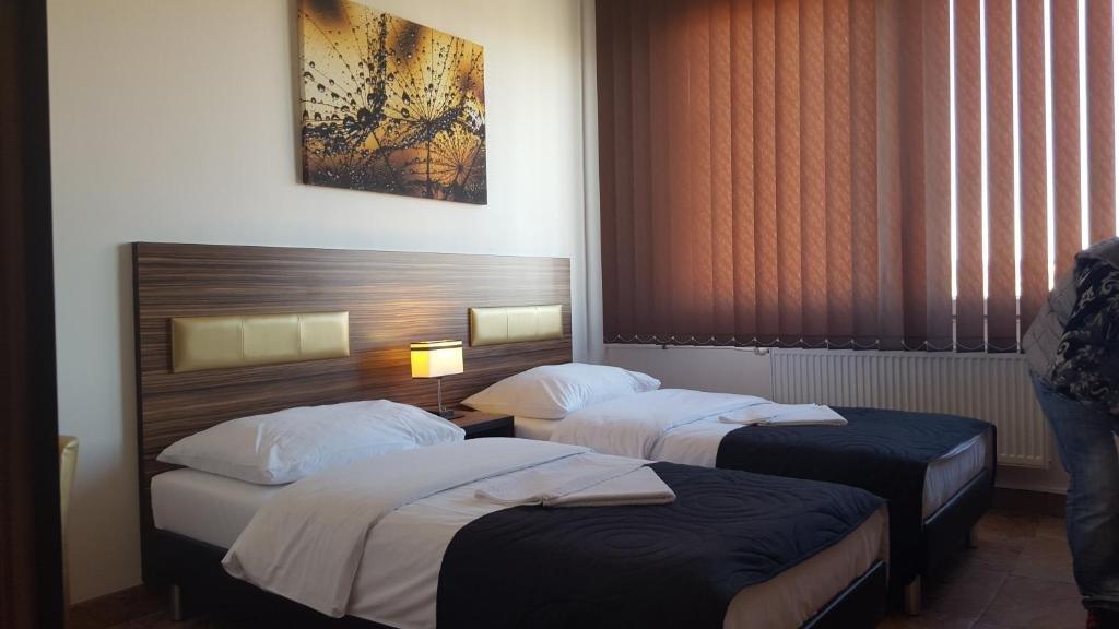 Hotel Montenegro Bruntál Extérieur photo