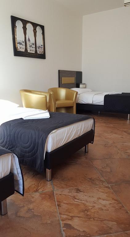 Hotel Montenegro Bruntál Extérieur photo